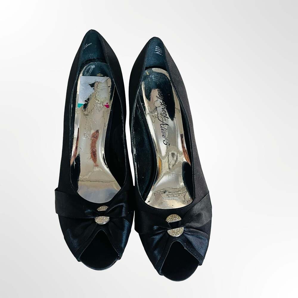 Easy Street Alive 5 Women's Black Satin Peep Toe Kitten Heels with Crystal Ornam - Picture 2 of 8